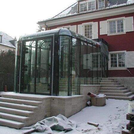 Wintergarten aus Glas